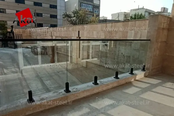 نرده شیشه ای تراس نرده شیشه ای تراس با ارتفاع استاندارد